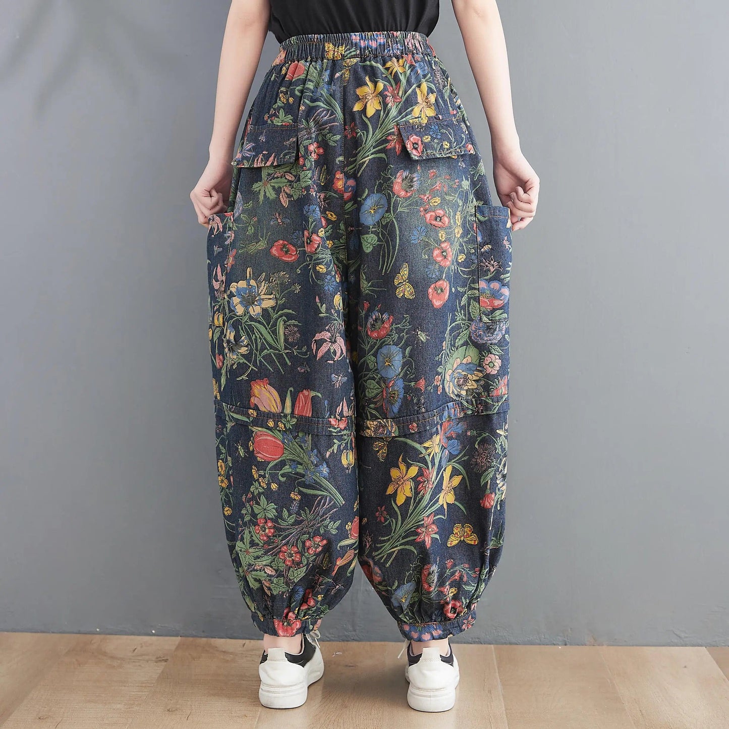 CLARISSE - Vintage Blumen Jeans