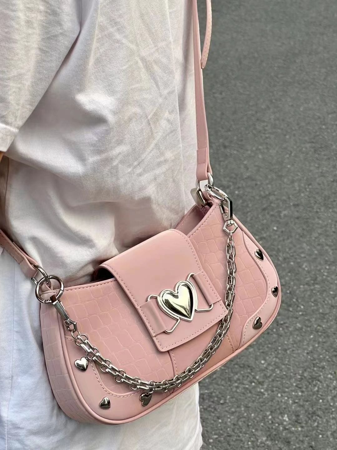 MIYA - Subkultur Schultertasche in Pink