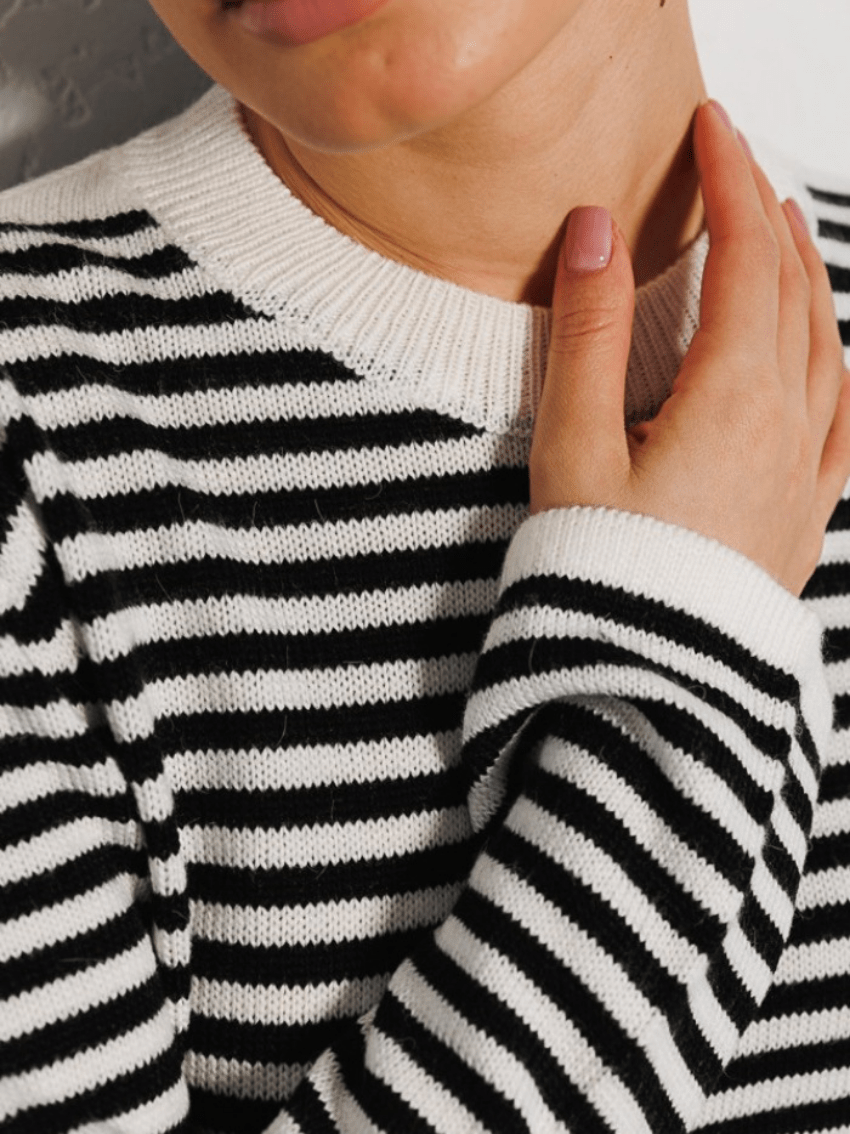 ONIE -  Striped Knitted Sweater